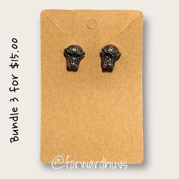 Silver Tone Large Cat / Cheeta / Leopard Earrings - Picture 5 of 6